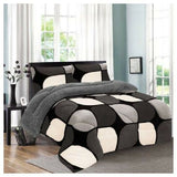 ON OFFER Luxurious Comfy Warm Woolen Duvet Size: 5*6 Does not have a bedsheet or pillowcases