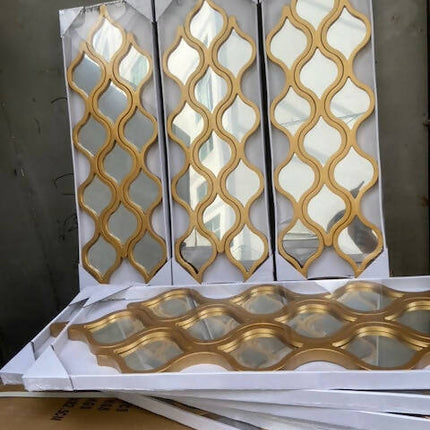 Wavy Decor Mirror Set, Reflective Design for Stylish Home Decor(Silver)