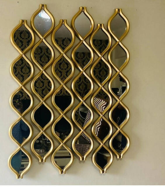 Wavy Decor Mirror Set, Reflective Design for Stylish Home Decor(Silver)