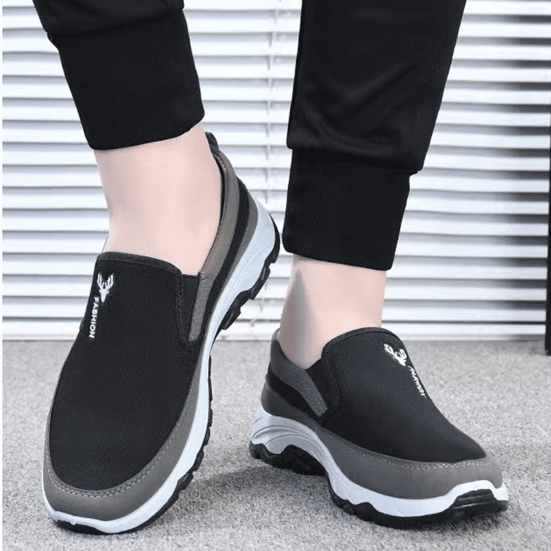 Freyr Men's Comfortable Driving Loafers: Non-Slip, Breathable, Black Walking Shoes