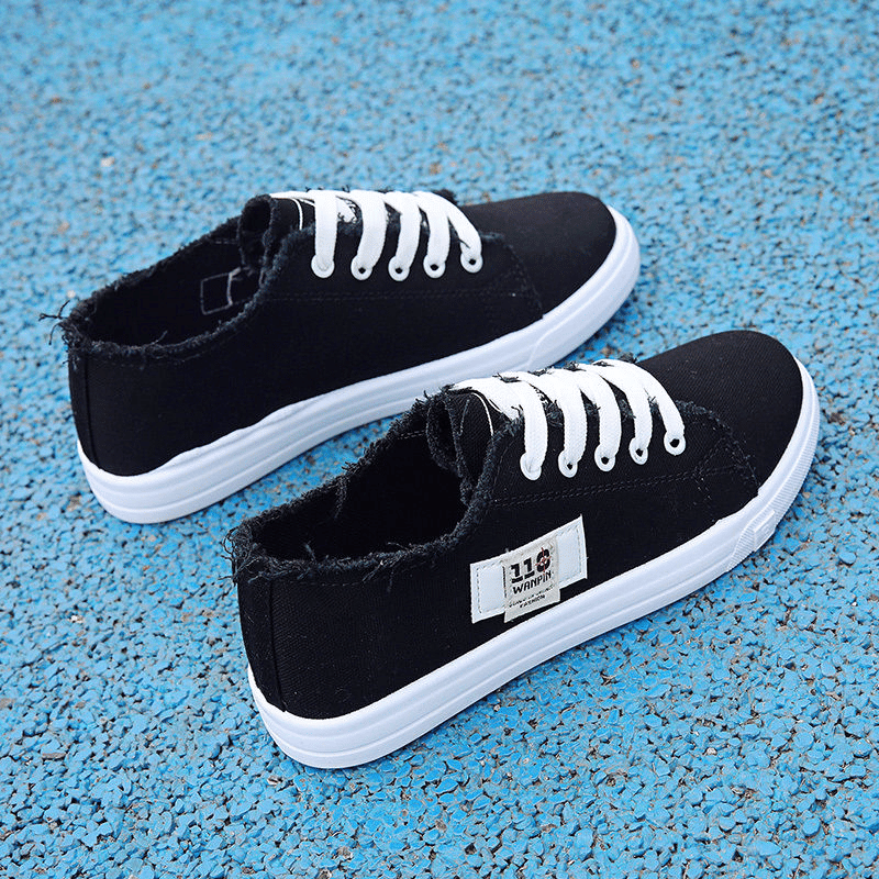 ASSKLO Women's Slip-Resistant Breathable Canvas Sneakers: Classic Casual Everyday Shoes