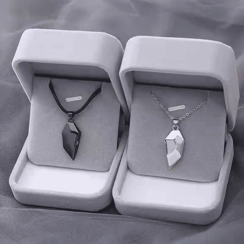 Elegant Couple Heart Initial Choker Necklace Set - Valentine's Day Love Gift