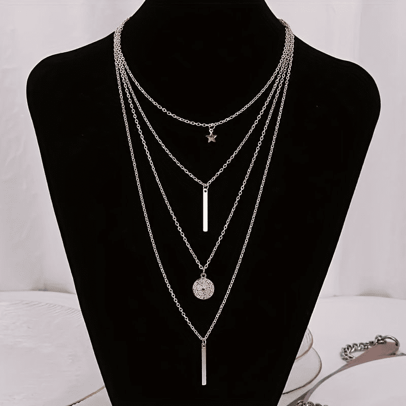 Elegant Multi-Layer Star Disc Geometric Fashion Necklace for Women