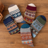 Men's 3-Pair Vintage Thick Woolen Socks: Retro Style, Warm, Cozy Winter Essentials