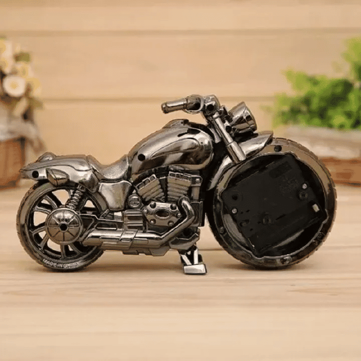 Retro Motorcycle Alarm Clock Creative Desk Decor Plastic Quartz Movement Battery Powered