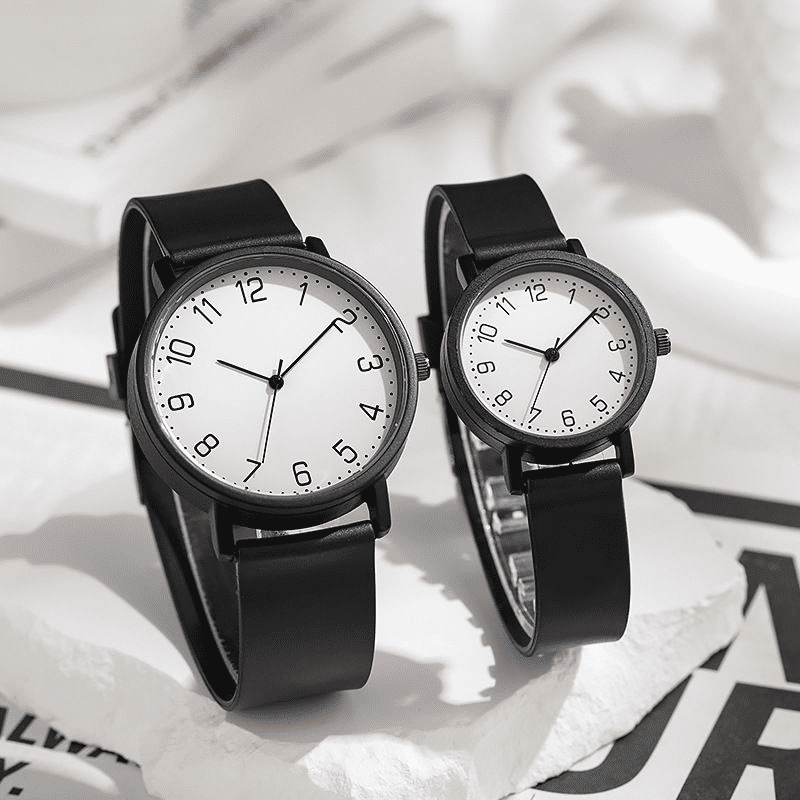2-Piece Set Versatile Fashion Couple Watches for Students - Men and Women Quartz Wristwatches