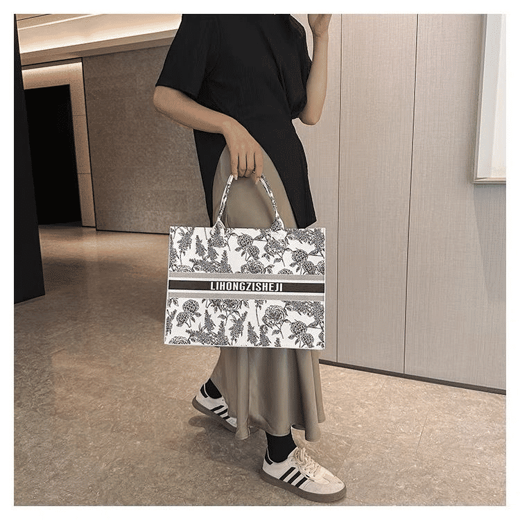https://img.kilimall.com/c/public/store/6484/goods/image/101185274.jpg