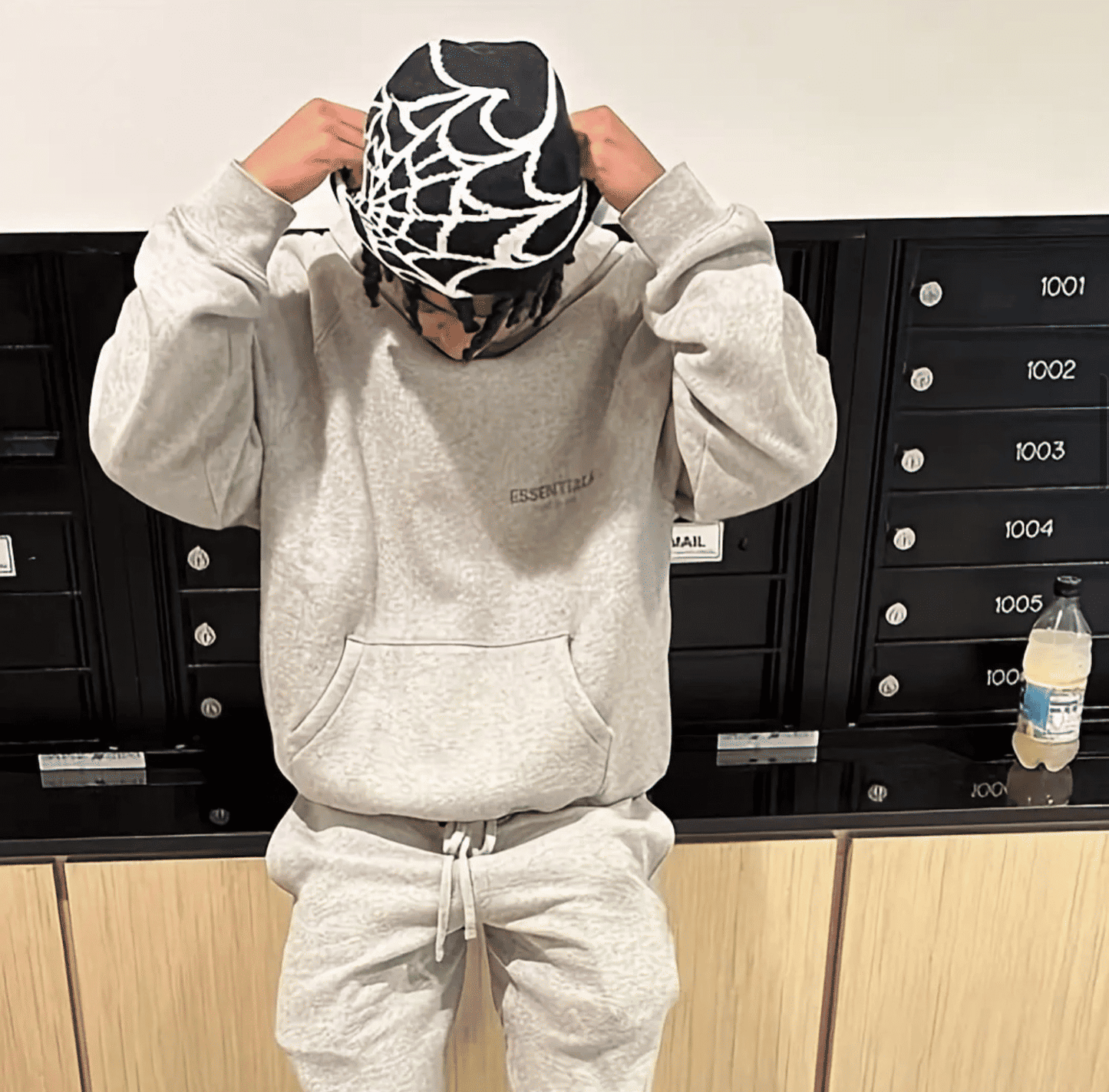 https://img.kilimall.com/c/public/store/8320/goods/image/101799632.jpg