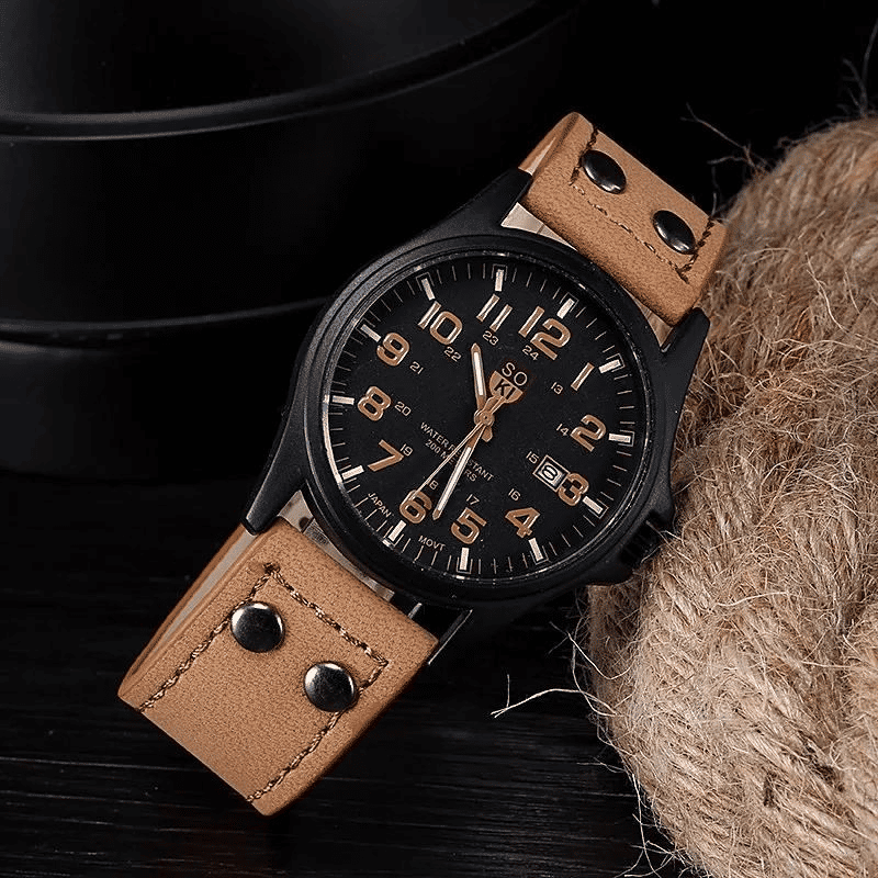 Men's Quartz Sports Watch with Leather Strap and Date Calendar