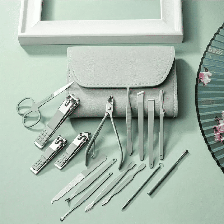 16-Piece Professional Stainless Steel Nail Care Kit Manicure Pedicure Set with Travel Case Green