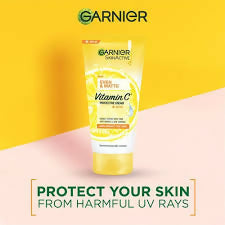 Garnier Skin Active Even & Matte Vitamin C Protective Cream Spf30 -50ml